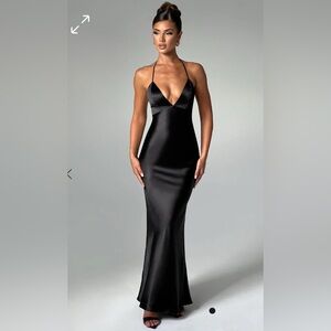 DELPHINE MAXI DRESS - BLACK- SIZE SMALL- BABYBOO